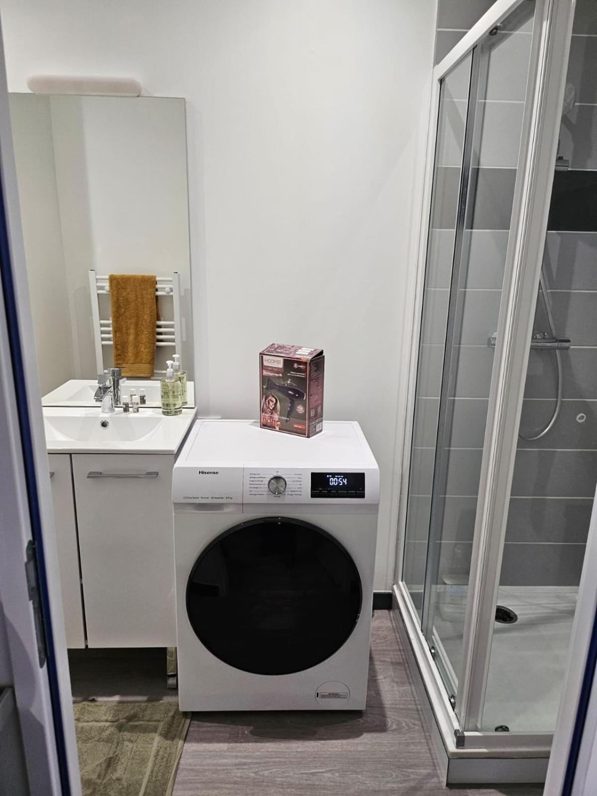 Nassau2 F1 Apartment Бове Екстериор снимка