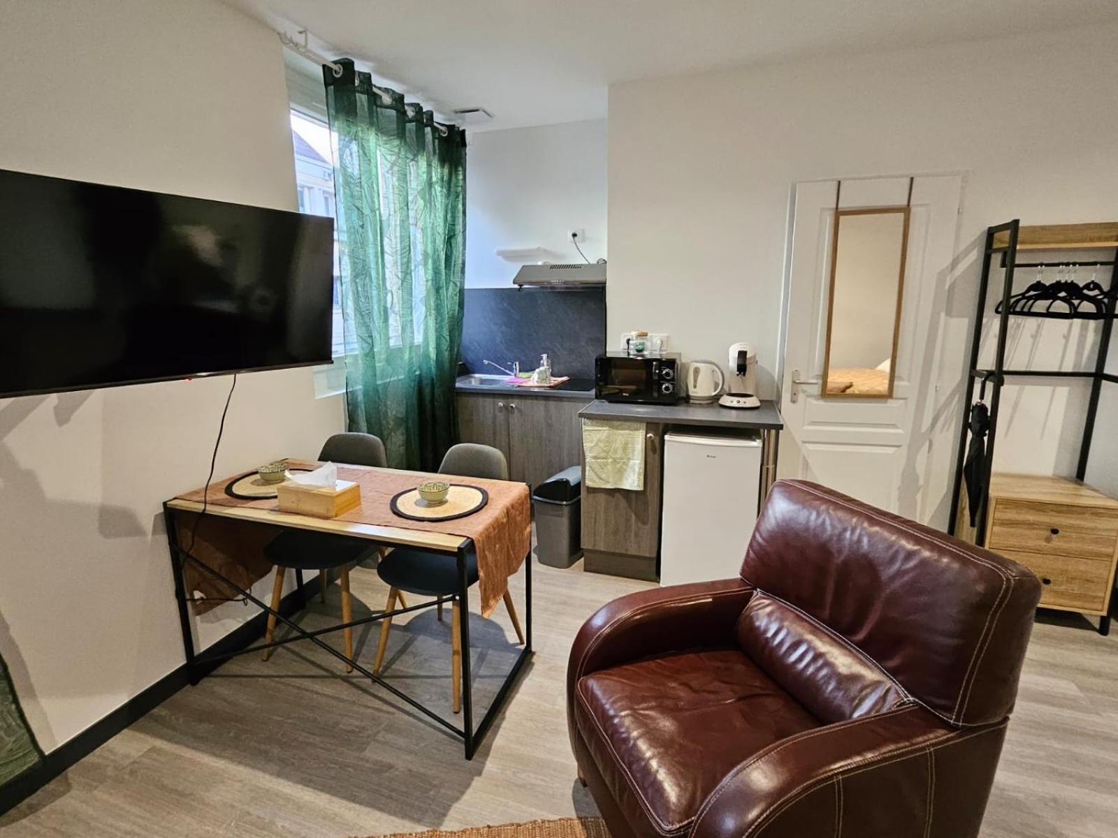Nassau2 F1 Apartment Бове Екстериор снимка