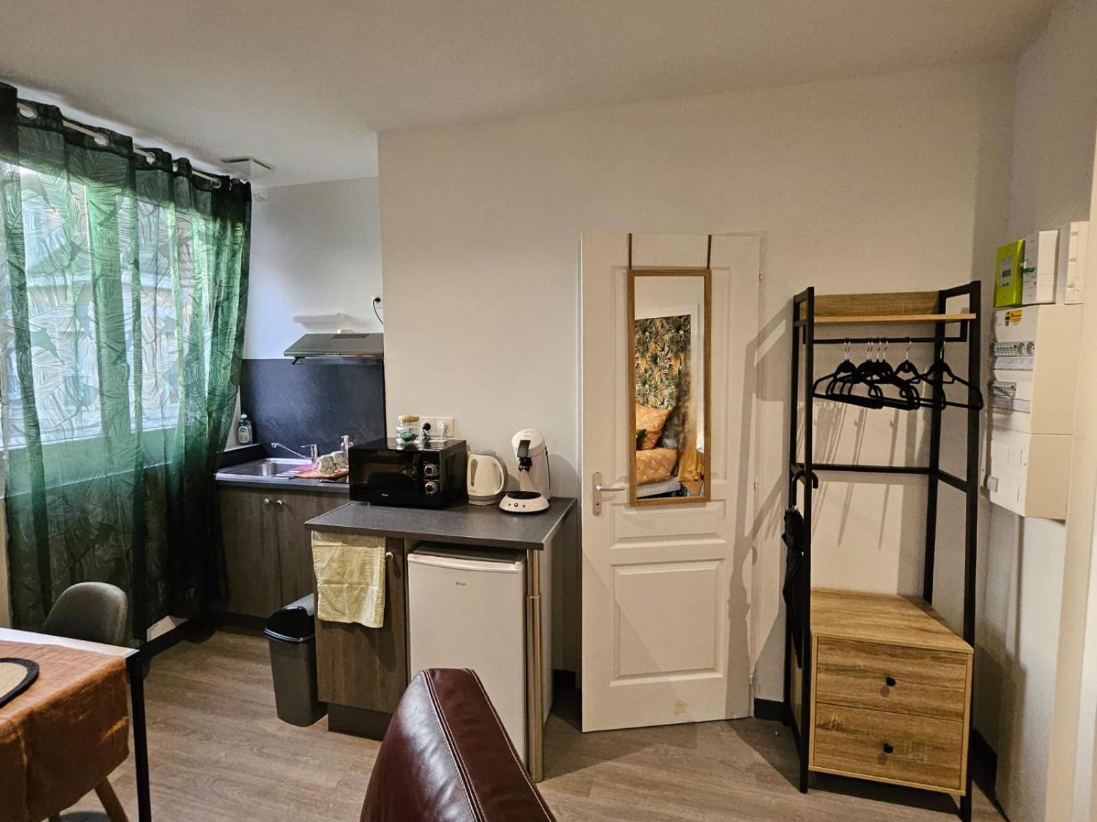 Nassau2 F1 Apartment Бове Екстериор снимка
